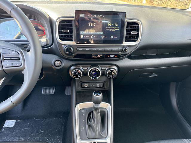 New 2026 Hyundai Venue SEL image 20