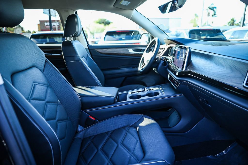 New 2026 Volkswagen Atlas SE image 27