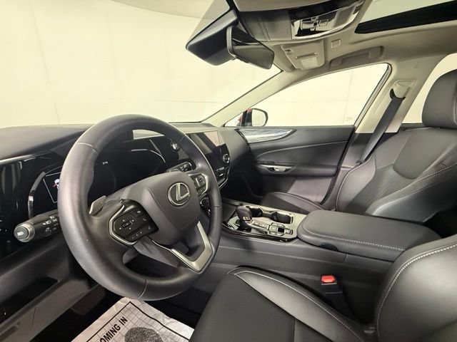 Used 2025 Lexus NX 350 AWD w/ Premium Package image 7