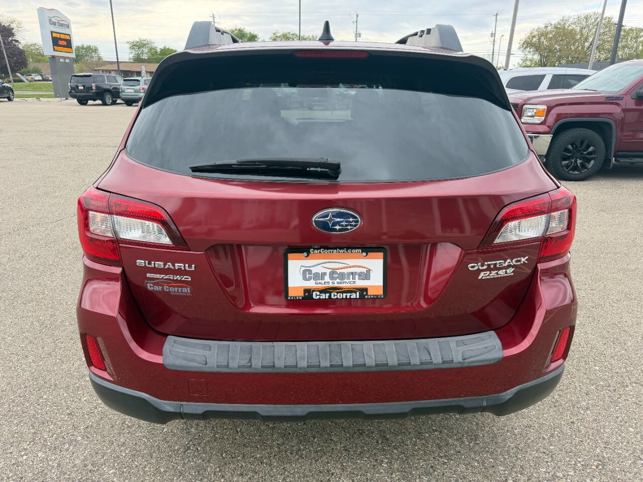 Used 2016 Subaru Outback 2.5i Limited AWD/4WD image 4
