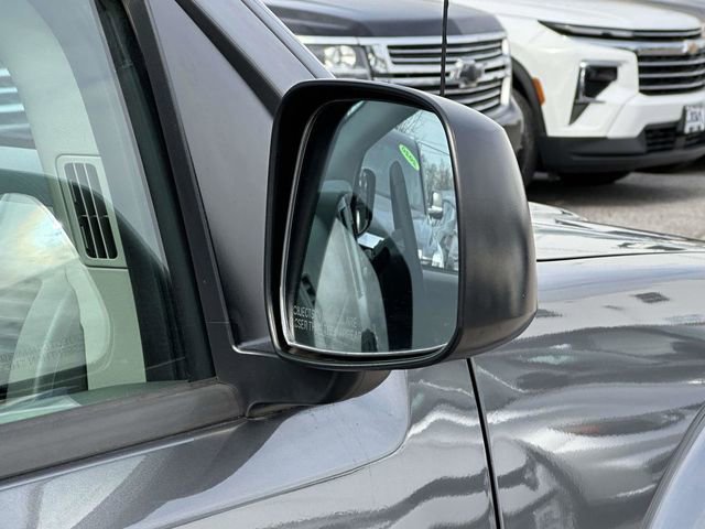 Used 2019 Nissan Frontier SV image 27