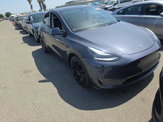 Used 2021 Tesla Model Y Long Range AWD/4WD image 3