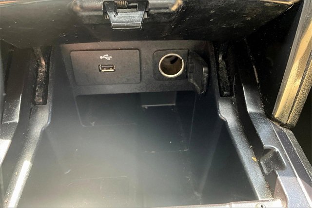 Used 2017 Ford Explorer Base image 24