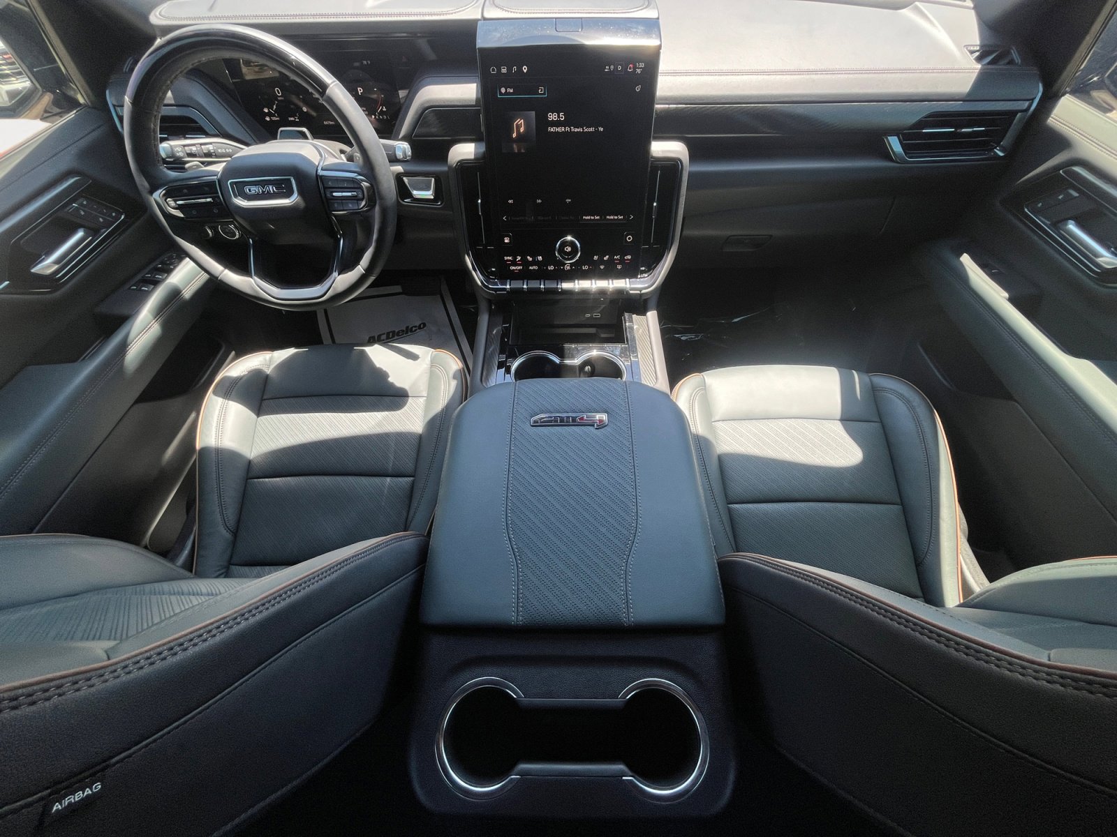 Used 2026 GMC Yukon AT4 w/ AT4 Premium Plus Package image 3