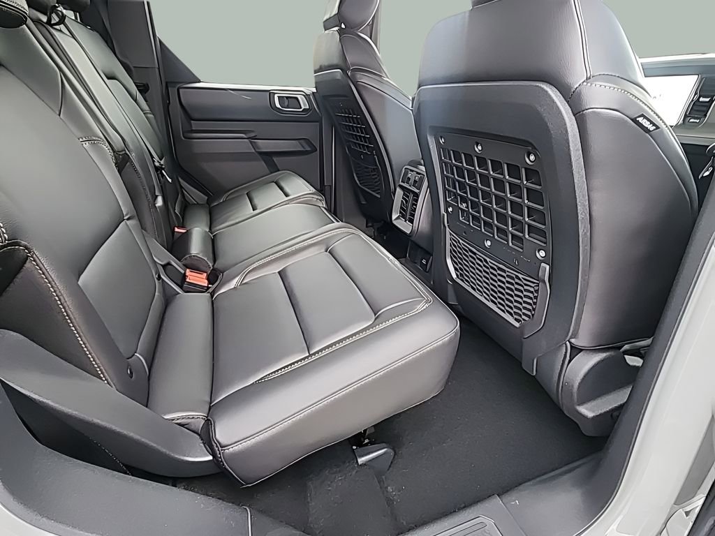 New 2026 Ford Bronco Badlands image 12