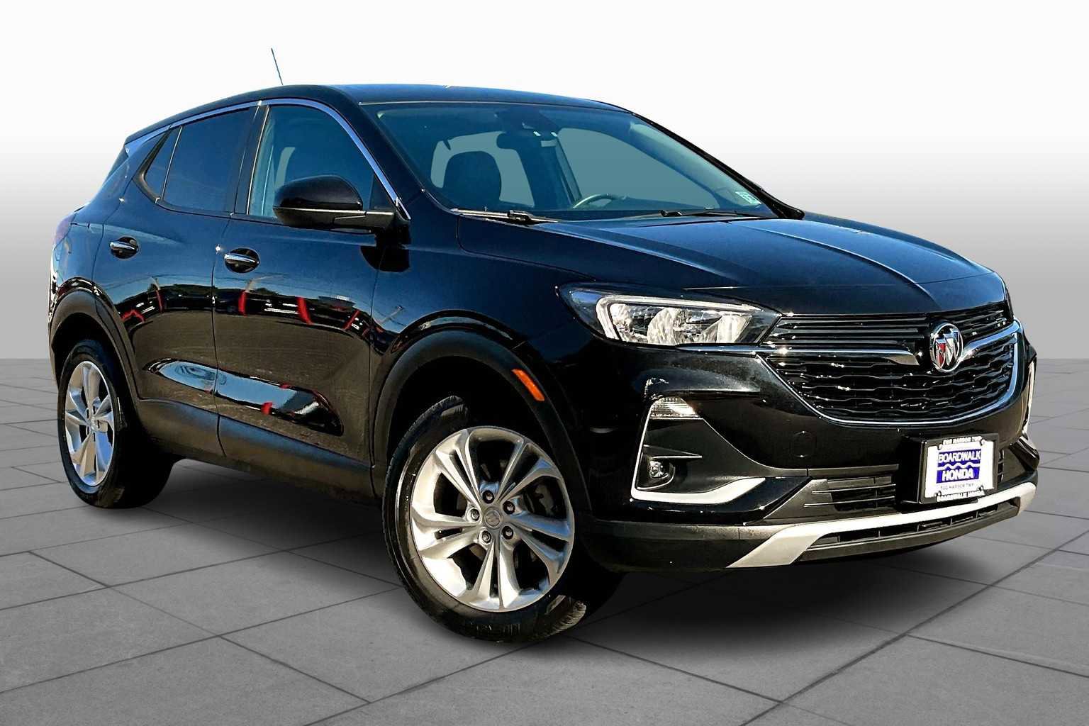 Used 2023 Buick Encore GX Preferred w/ Cold Weather Comfort Package image 2