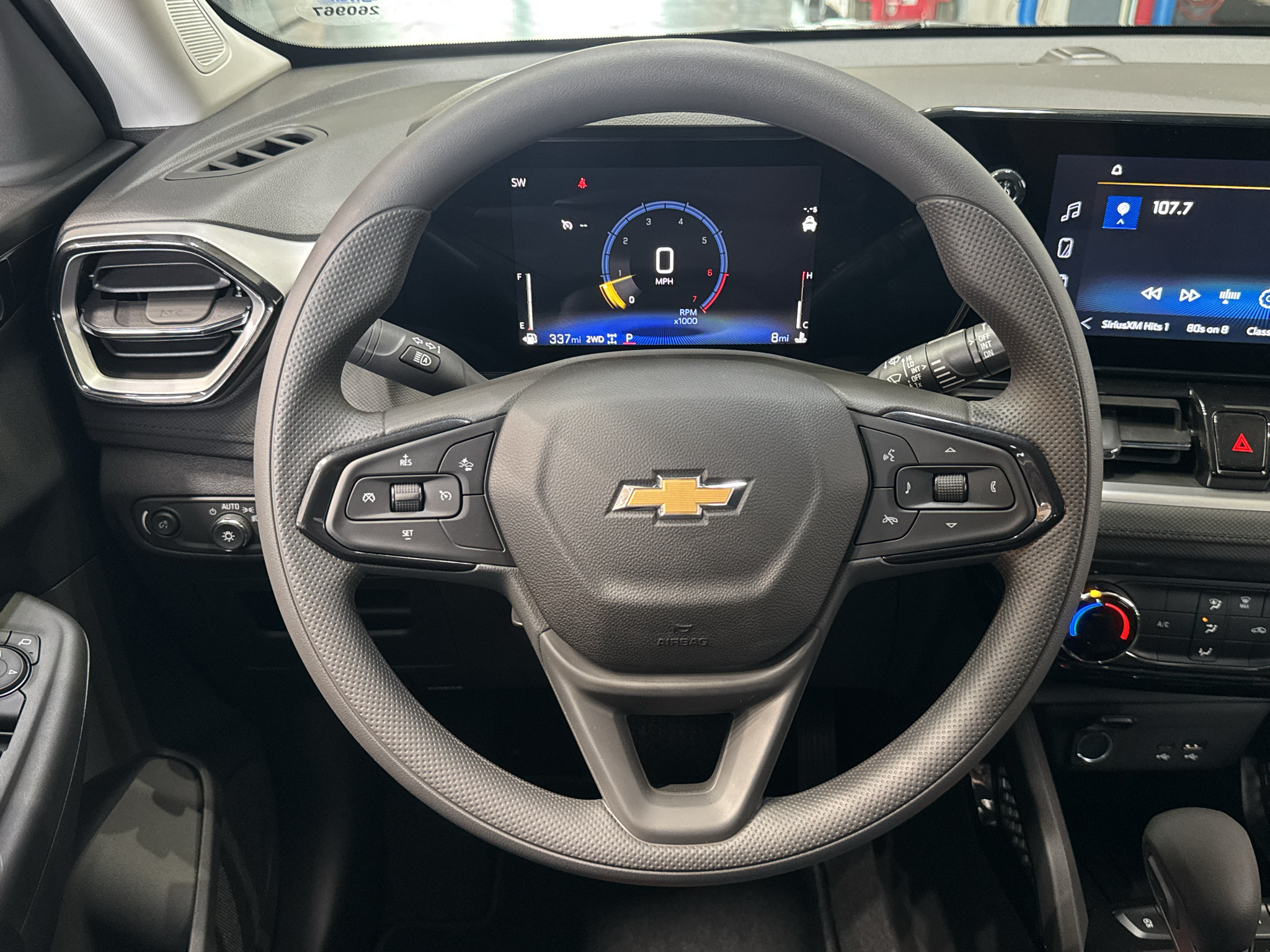 New 2026 Chevrolet TrailBlazer LT AWD/4WD image 21