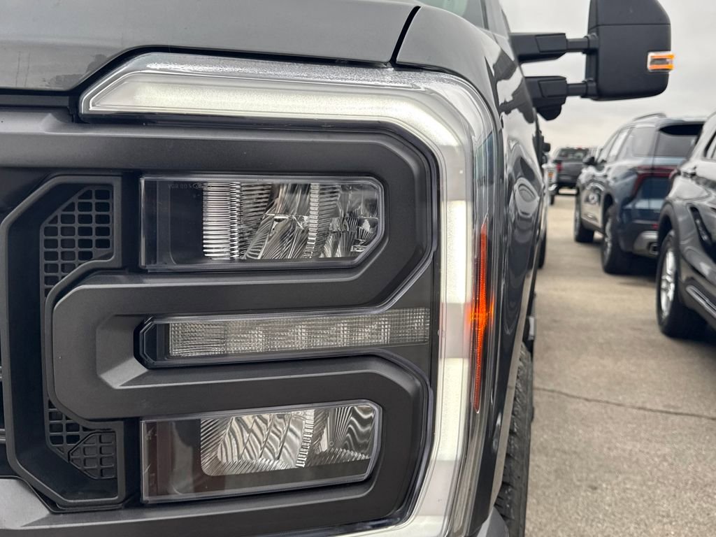 Used 2024 Ford F250 XL w/ STX Appearance Package image 18