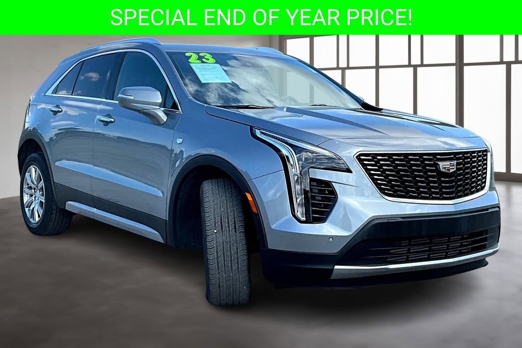 Used 2023 Cadillac XT4 Premium Luxury image 3