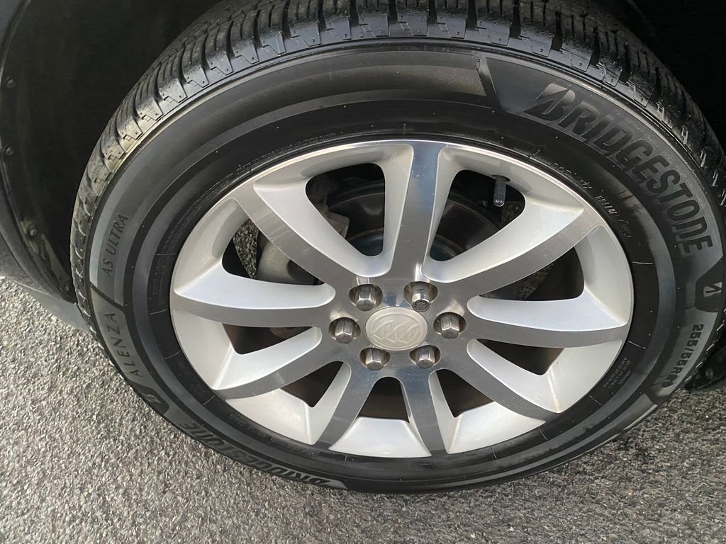 Used 2017 Buick Enclave Premium image 27