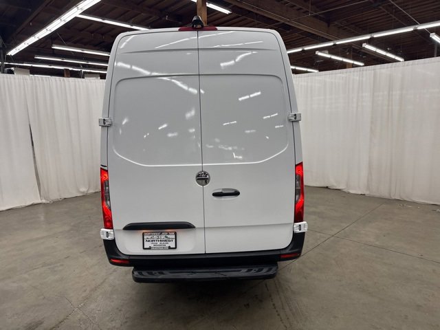 Used 2019 Freightliner Sprinter 2500 image 20