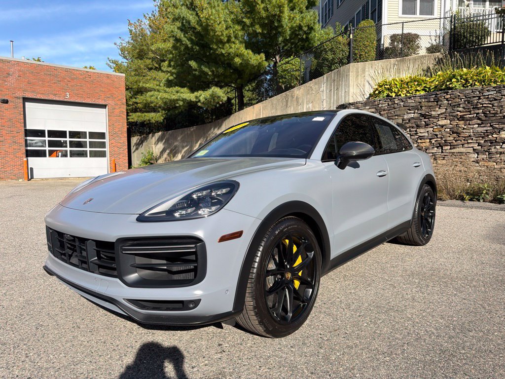 Used 2023 Porsche Cayenne Turbo GT AWD/4WD image 3