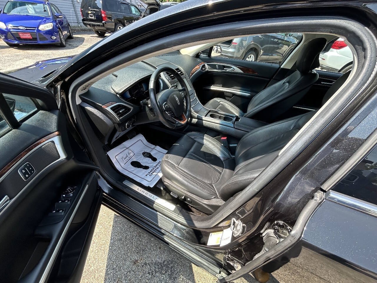 Used 2015 Lincoln MKZ Hybrid w/ Equipment Group 201A Select FWD image 6