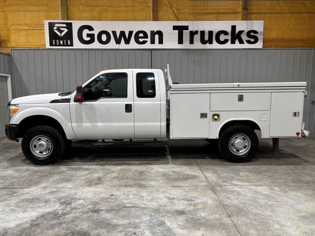Used 2016 Ford F350 XL w/ Power Equipment Group AWD/4WD image 2