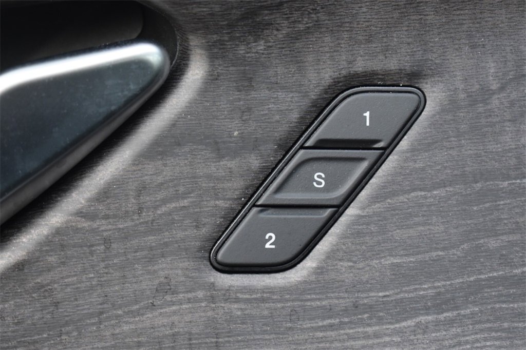 Used 2023 Jeep Grand Cherokee L Limited image 27