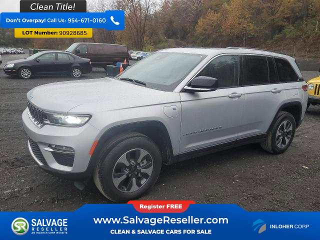 Used 2023 Jeep Grand Cherokee 4WD 4xe image 1