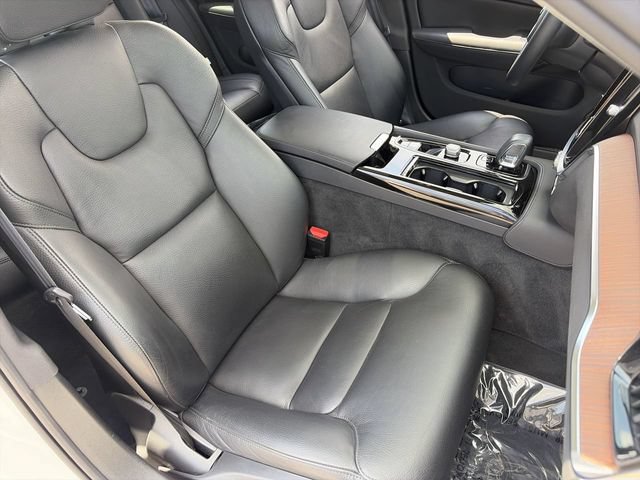 Used 2023 Volvo S60 T8 Plus w/ Climate Package AWD/4WD image 11