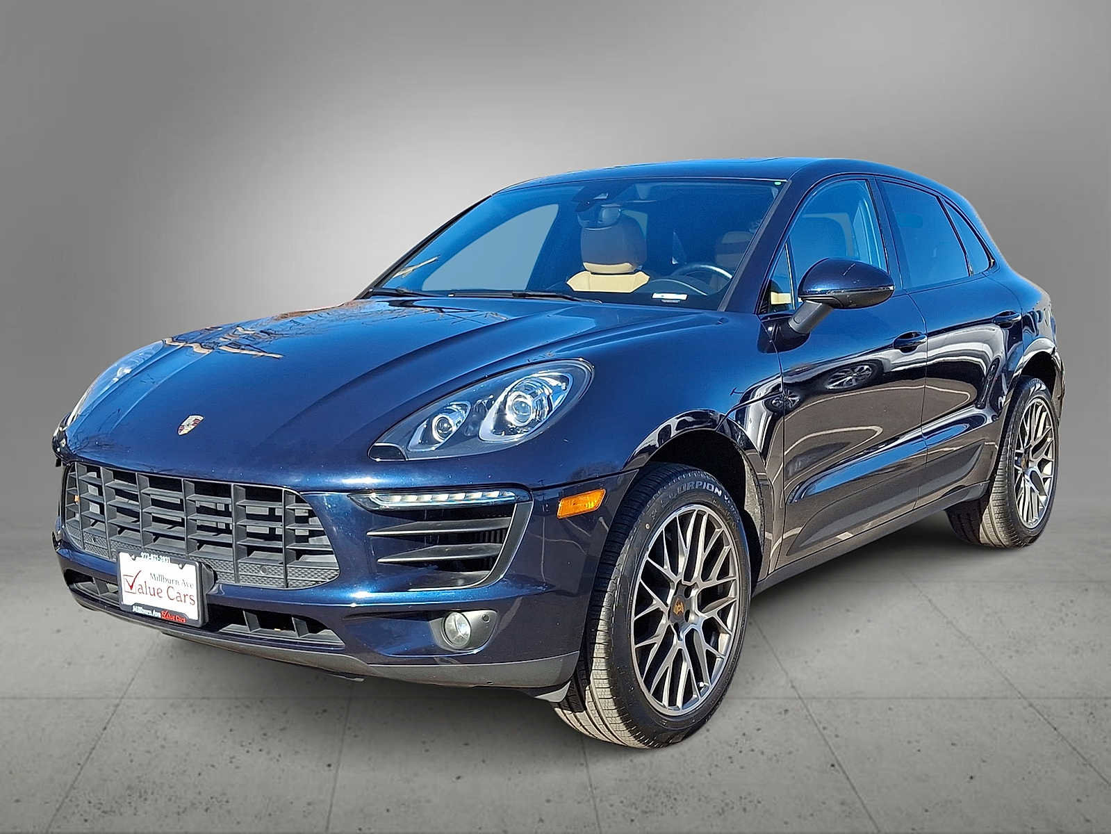 Used 2018 Porsche Macan S image 1