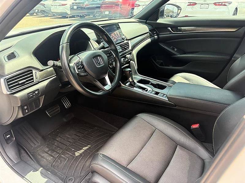 Used 2022 Honda Accord Sport image 13