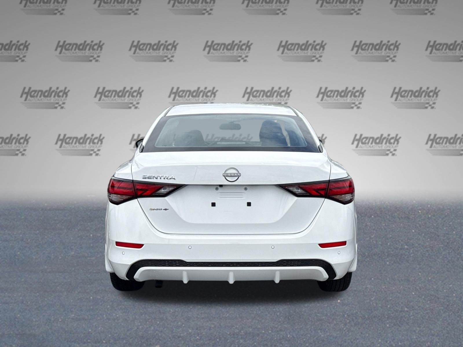 Used 2025 Nissan Sentra S FWD image 9