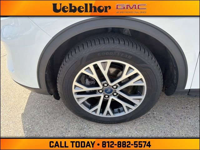 Used 2021 Ford Escape SEL image 14