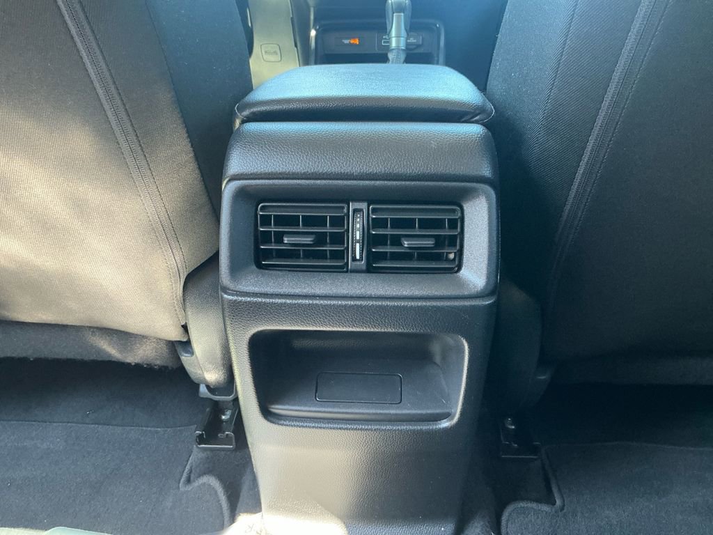 Used 2025 Honda CR-V LX image 20
