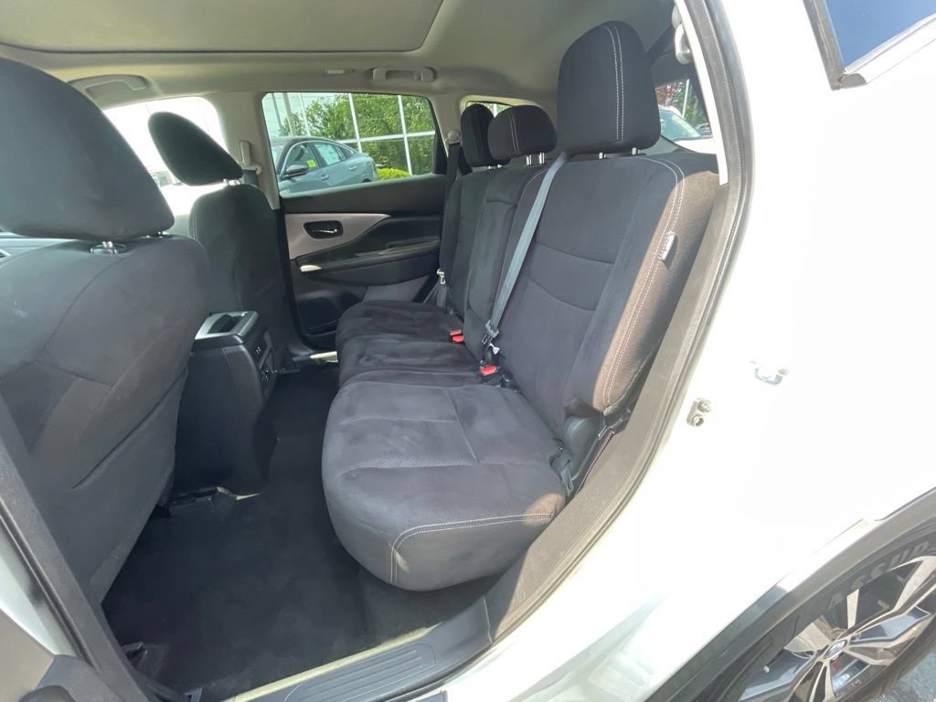 Used 2019 Nissan Murano SV w/ Premium Package AWD/4WD image 20