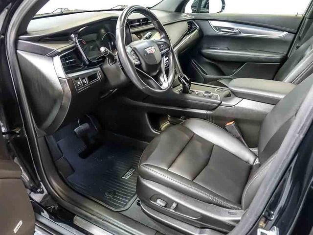 Certified 2024 Cadillac XT6 Luxury w/ LPO, Floor Liner Package AWD/4WD image 14