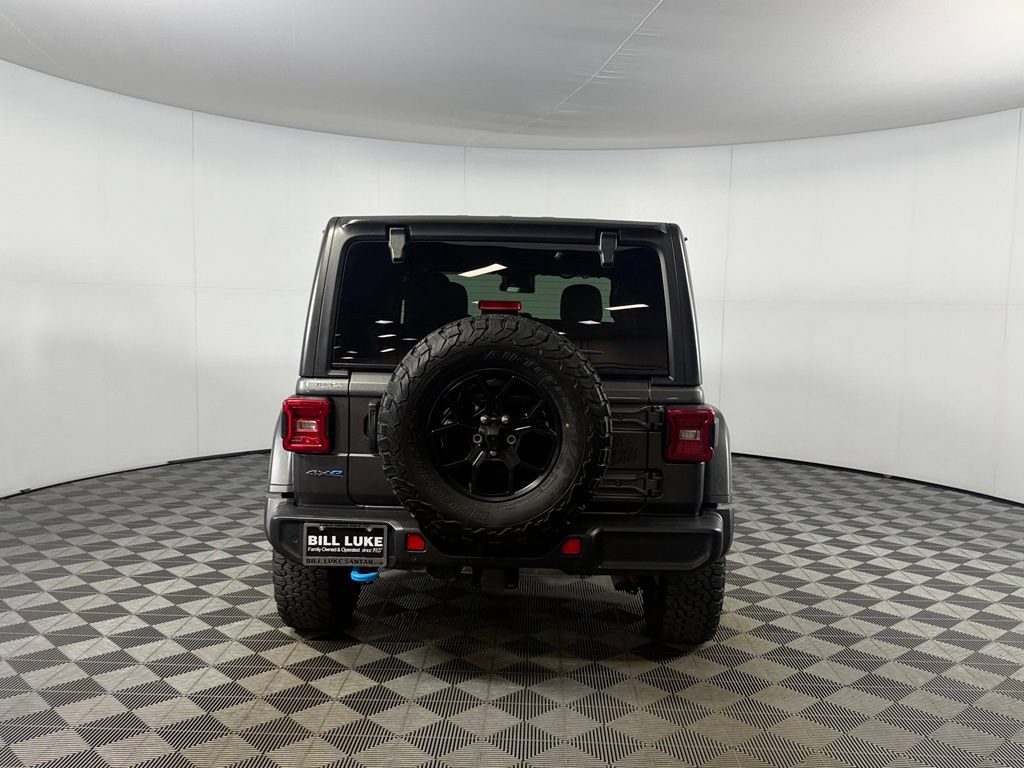 Used 2024 Jeep Wrangler Unlimited AWD/4WD image 7