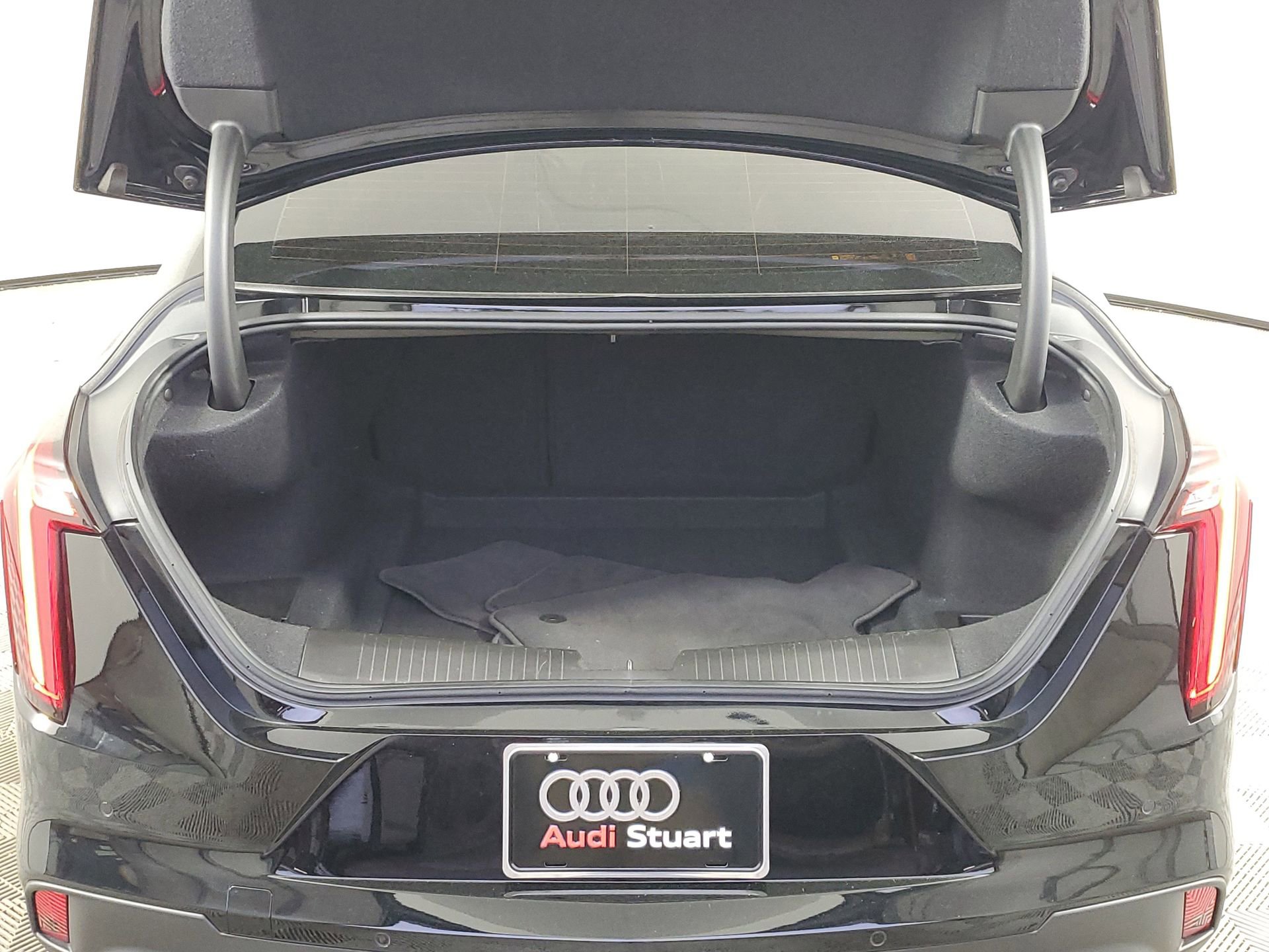 Used 2023 Cadillac CT4 Premium Luxury image 21