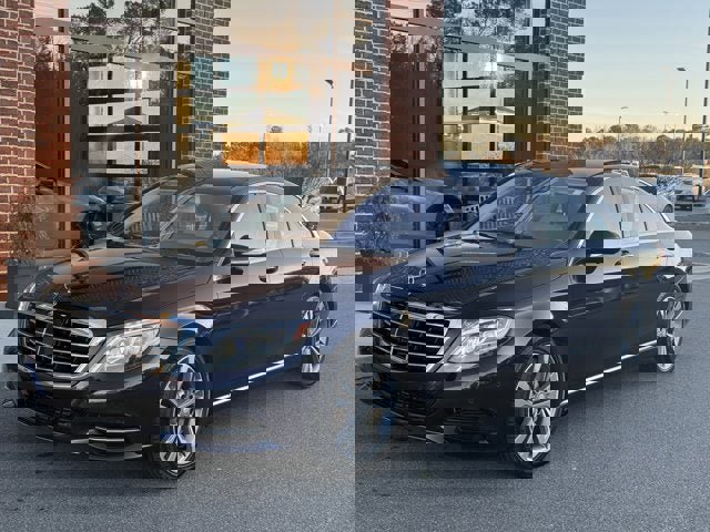 Used 2015 Mercedes-Benz S 550 4MATIC Sedan image 1
