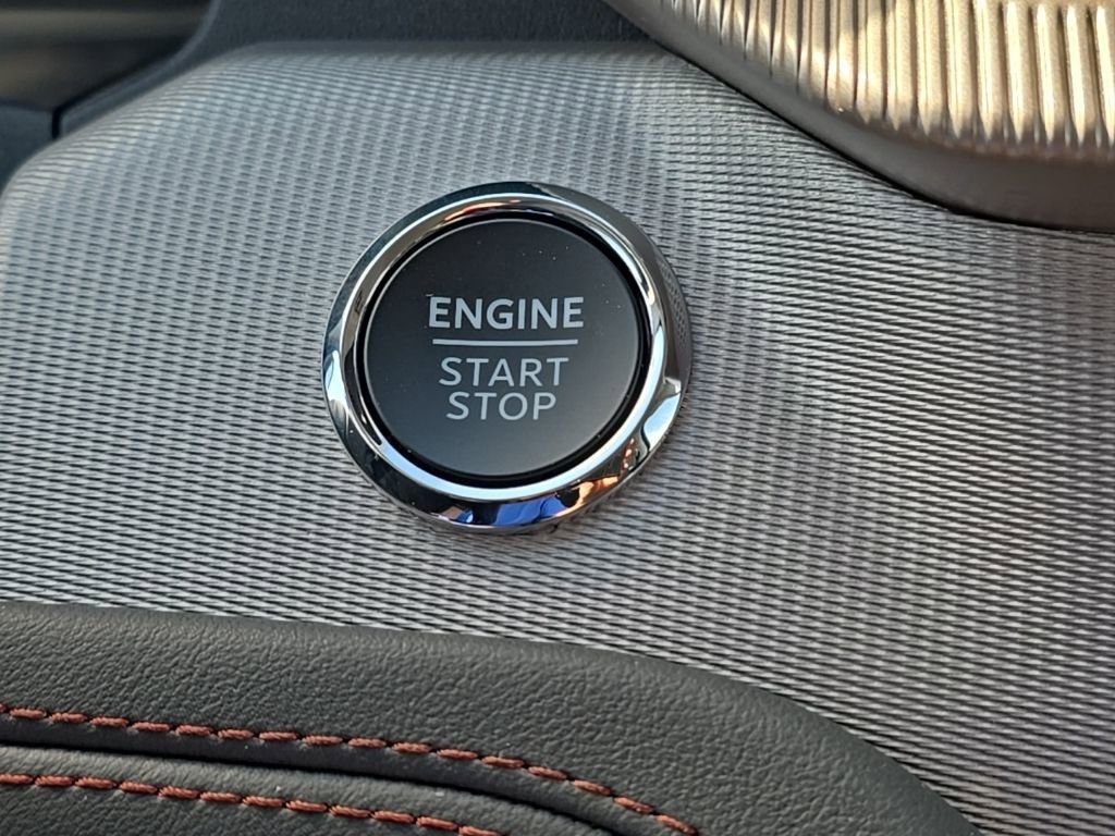 New 2026 Ford Explorer Active w/ Active Comfort Package image 5