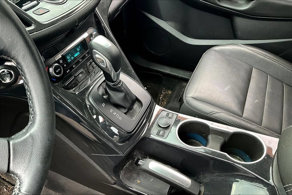Used 2014 Ford Escape Titanium w/ Equipment Group 401A AWD/4WD image 15