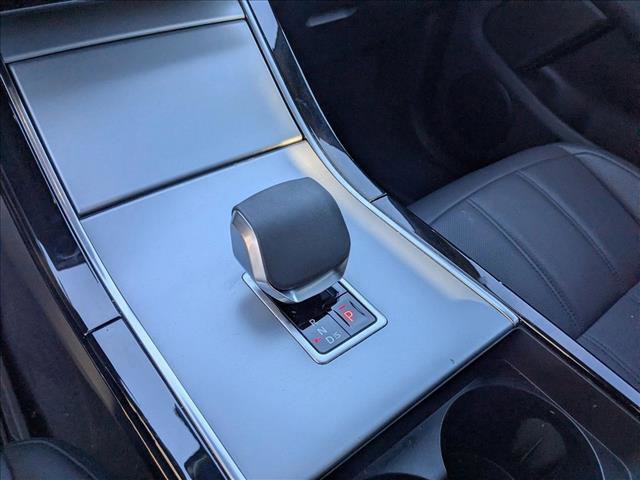 Used 2024 Land Rover Range Rover Evoque S image 11
