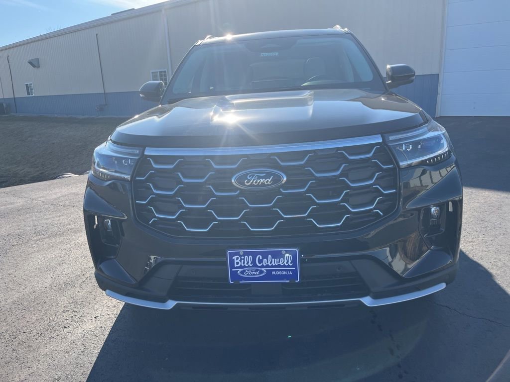 New 2026 Ford Explorer Platinum w/ LUX Leather Package image 8