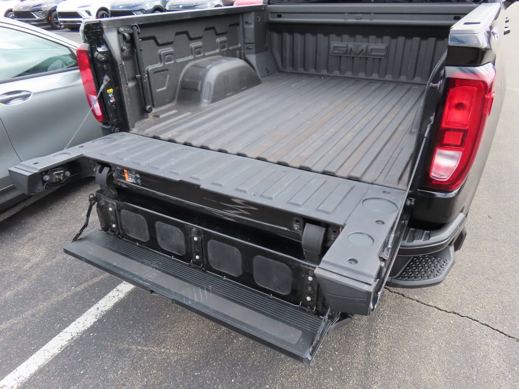 Used 2021 GMC Sierra 1500 Elevation image 18