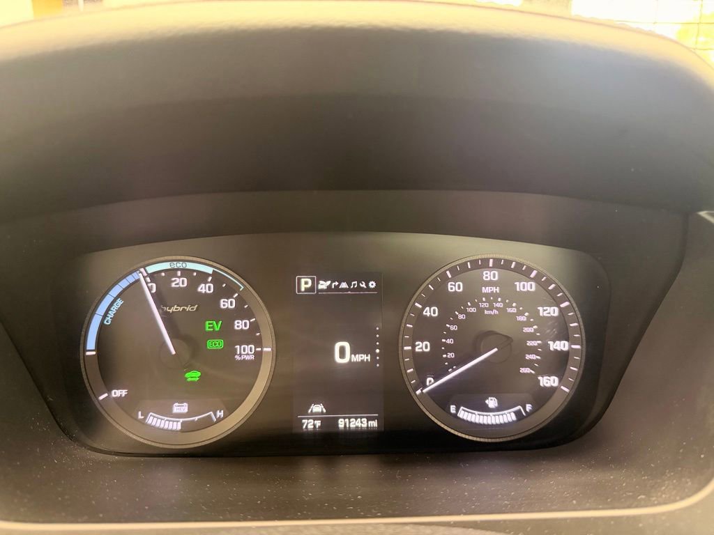 Used 2017 Hyundai Sonata Limited w/ Ultimate Package 02 FWD image 26