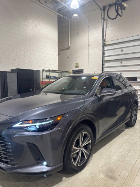 Used 2024 Lexus RX 350 Premium w/ Accessory Package (Z1) image 39
