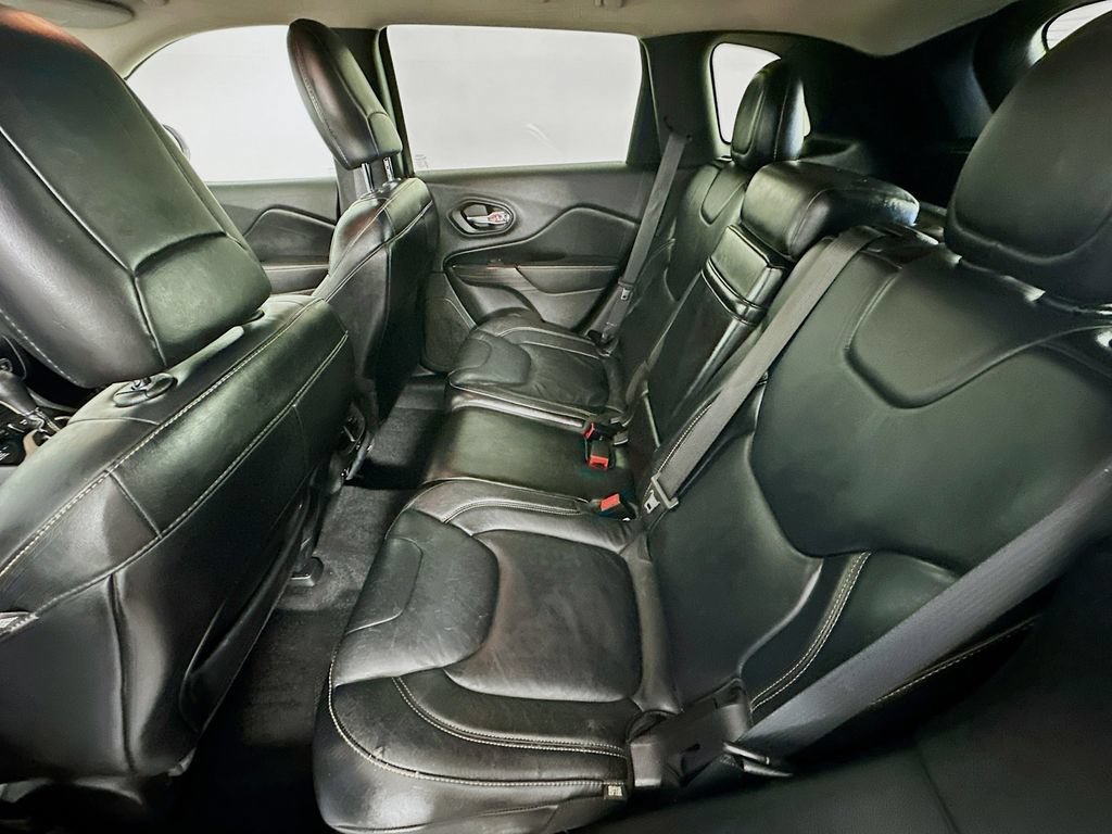 Used 2014 Jeep Cherokee Limited AWD/4WD image 31