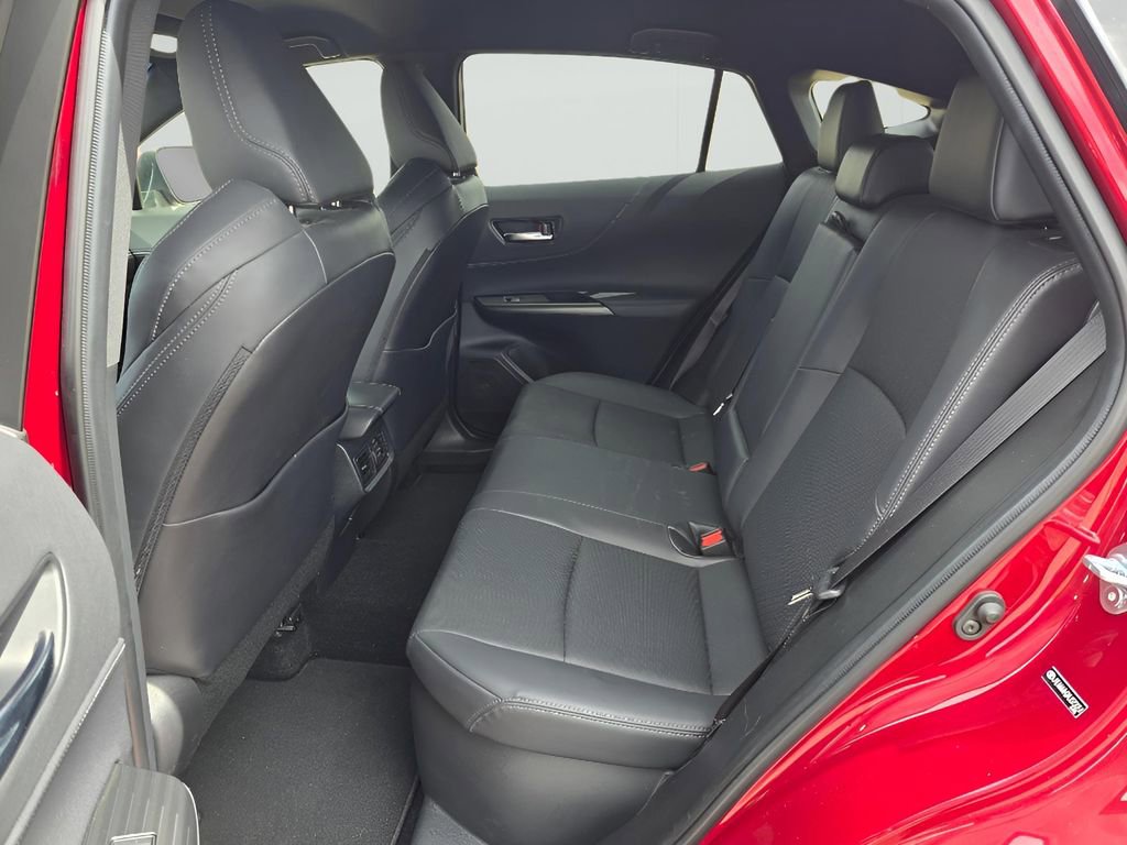 Used 2021 Toyota Venza XLE w/ Softex Package image 25