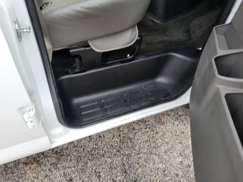 Used 2016 Chevrolet Express 2500 LS RWD image 49