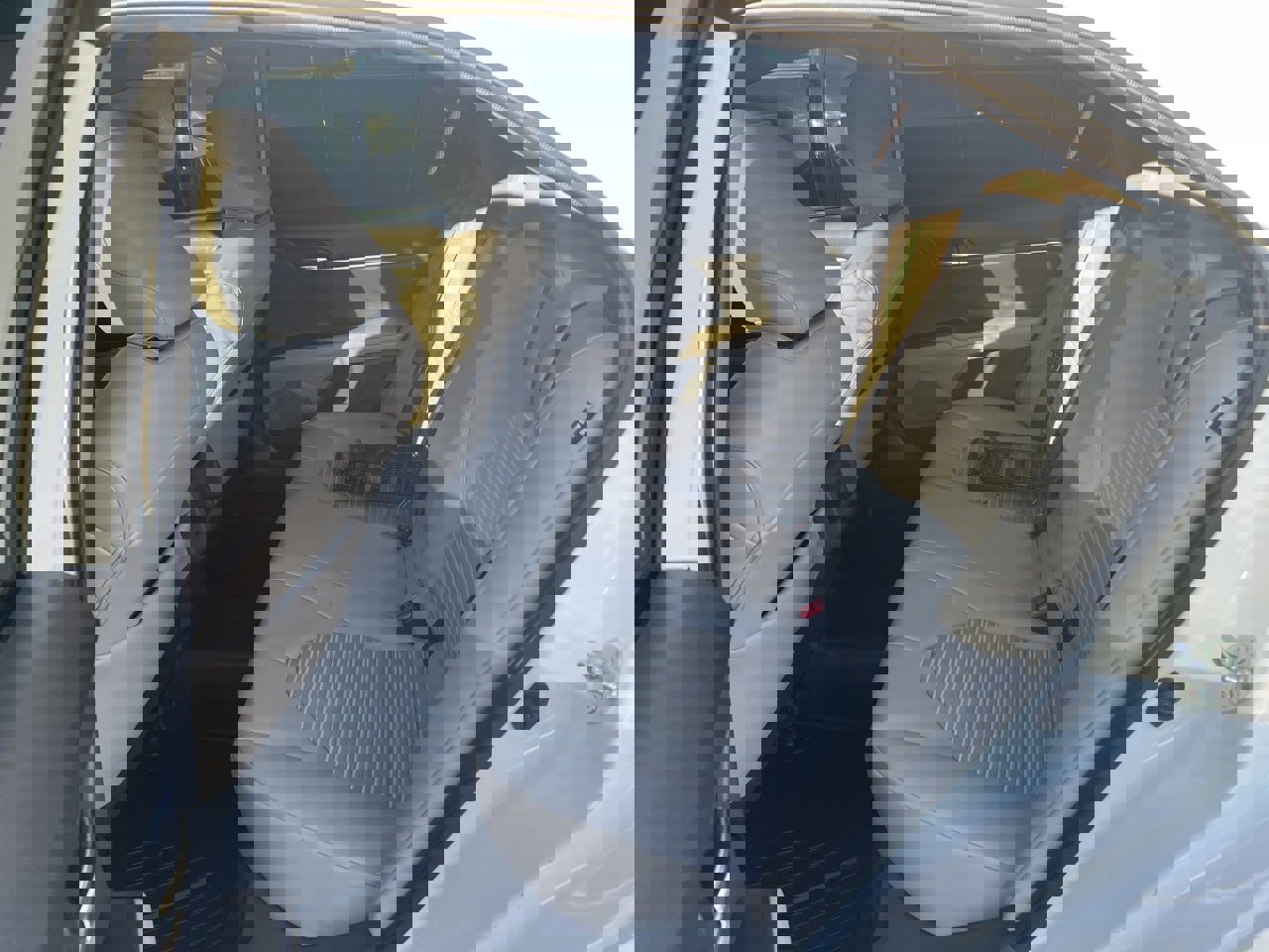 Used 2022 Toyota Camry SE image 11