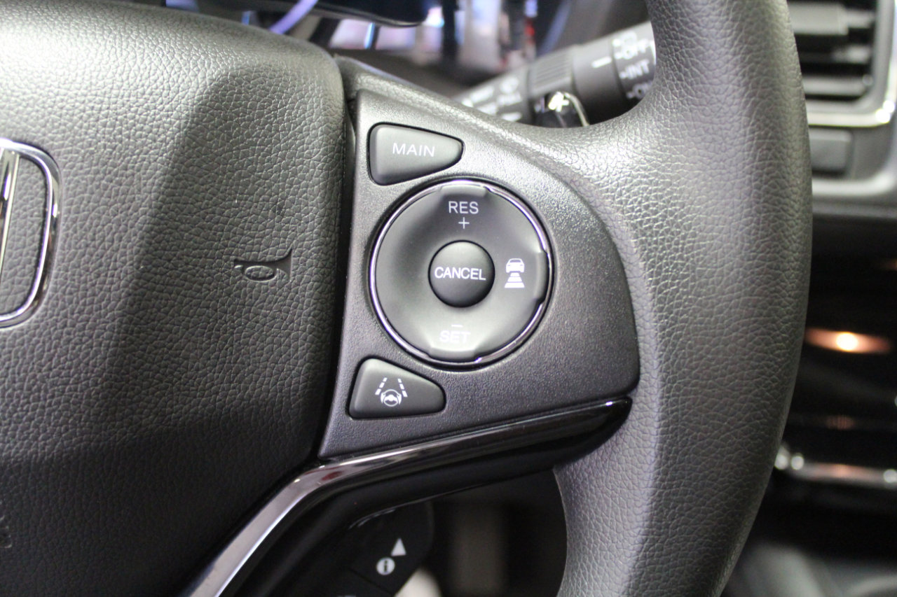 Used 2022 Honda HR-V EX image 9