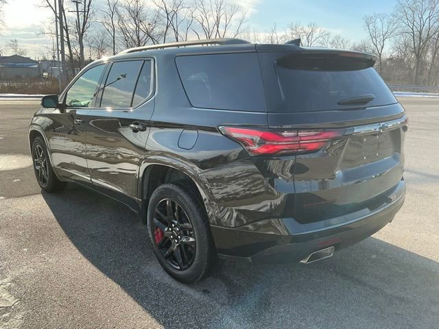 Used 2023 Chevrolet Traverse Premier w/ Redline Edition image 4