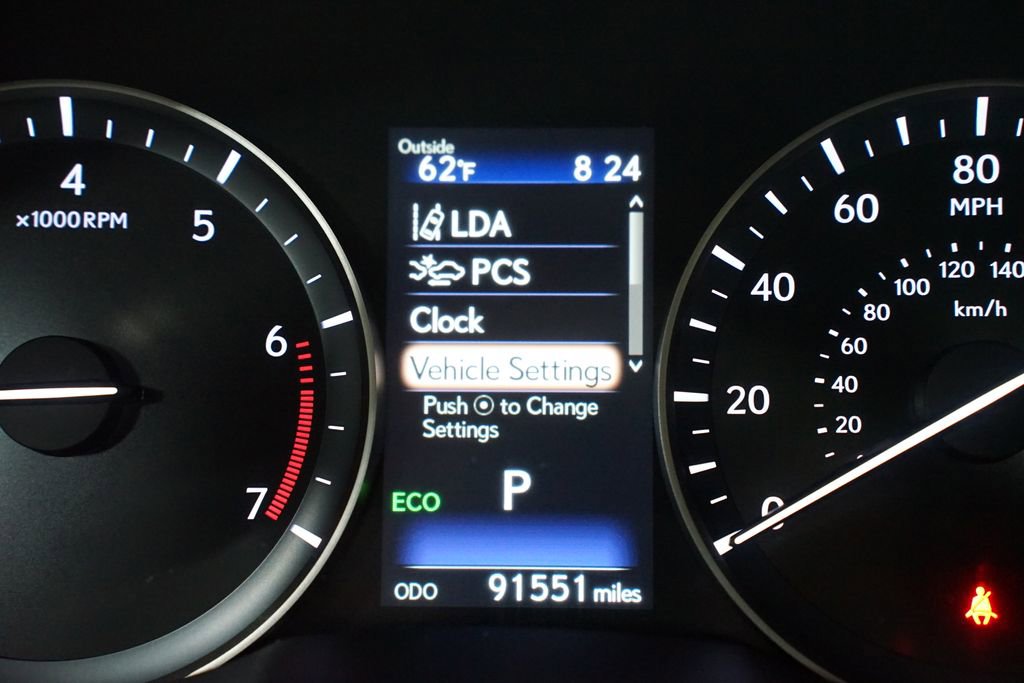 Used 2018 Lexus ES 350 w/ Luxury Package w/Wood Trim FWD image 16