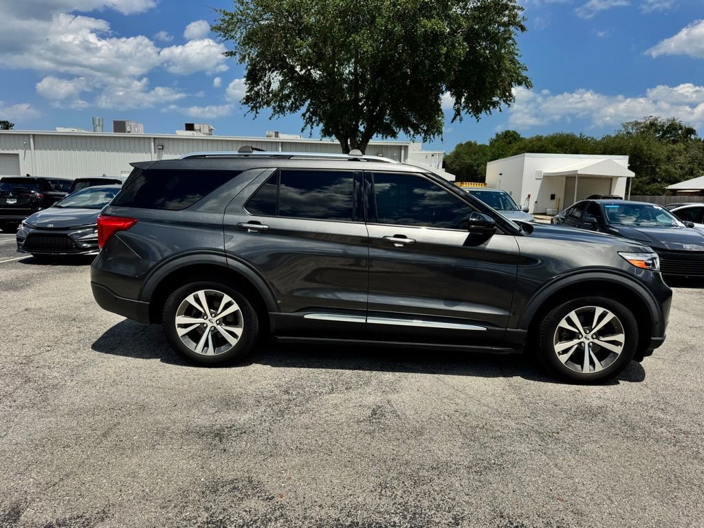 Used 2020 Ford Explorer Platinum w/ Premium Technology Package AWD/4WD image 7