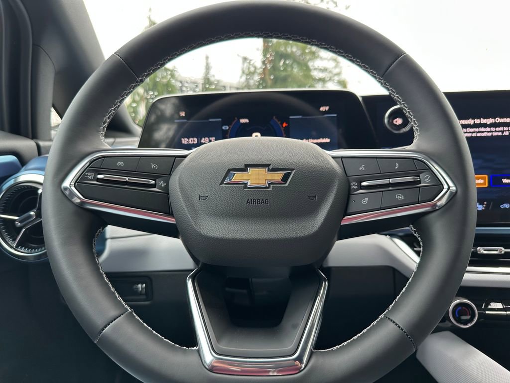 New 2026 Chevrolet Equinox EV LT image 23