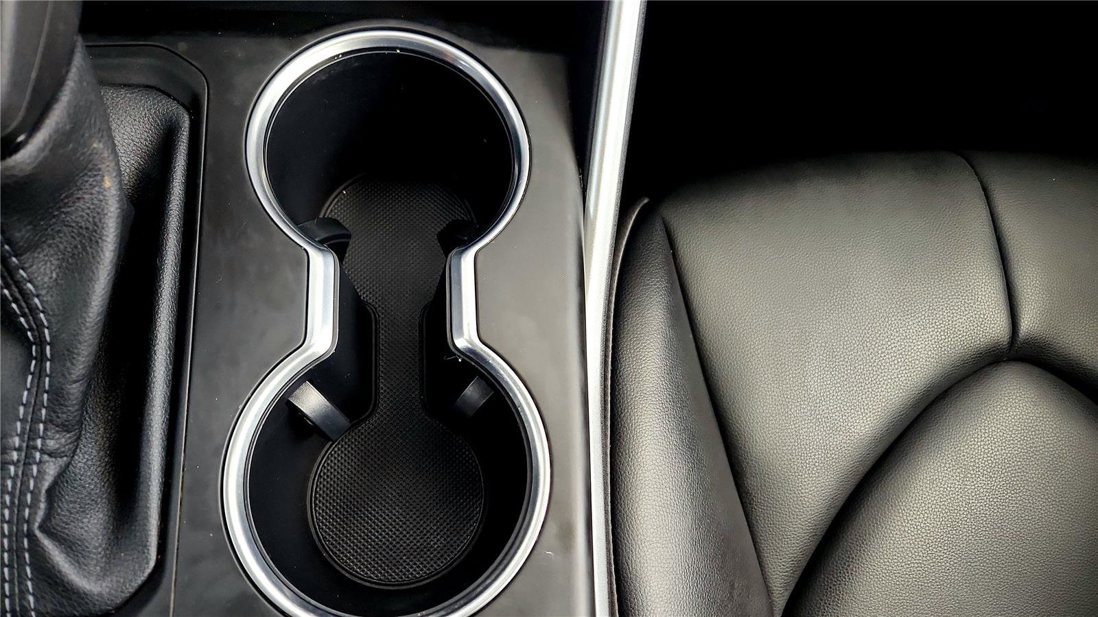 Certified 2024 Toyota Highlander XLE image 35