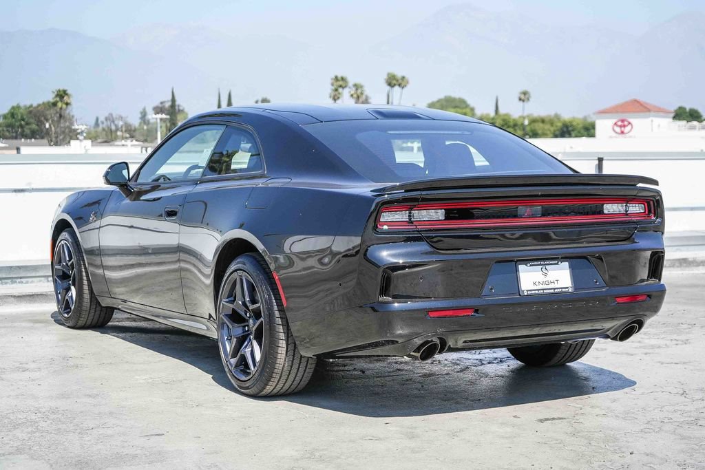 New 2026 Dodge Charger Scat Pack w/ Blacktop Package AWD/4WD image 9