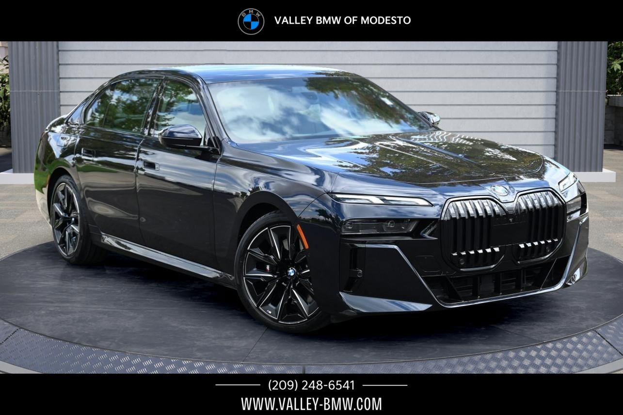 Used 2023 BMW 740i